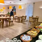 Отель Park & Fitness Club Жешув