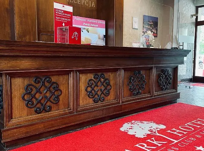 Park & Fitness Club מלון ז'שוב