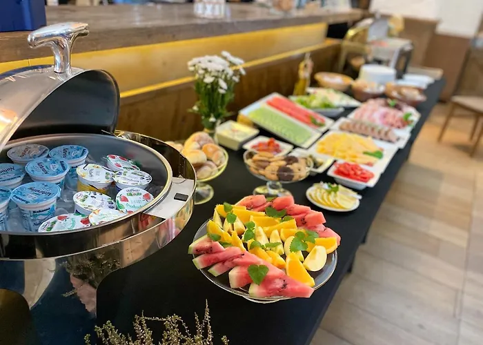 Park & Fitness Club 3*