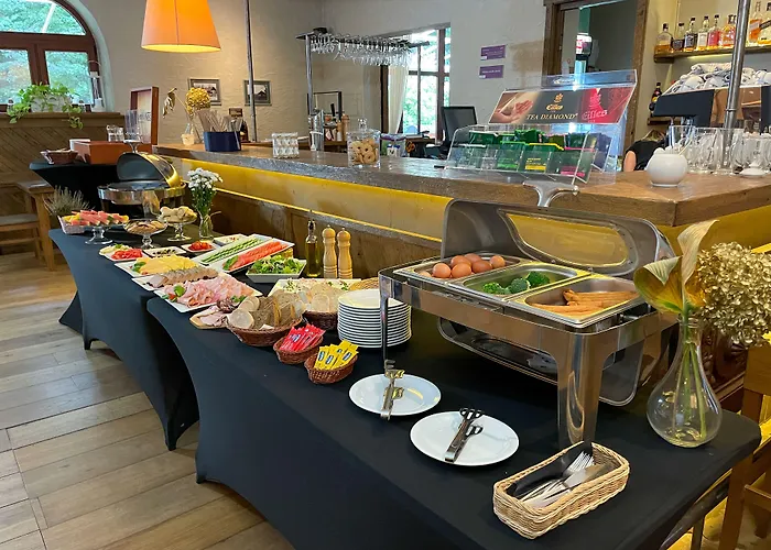 Park & Fitness Club 3*